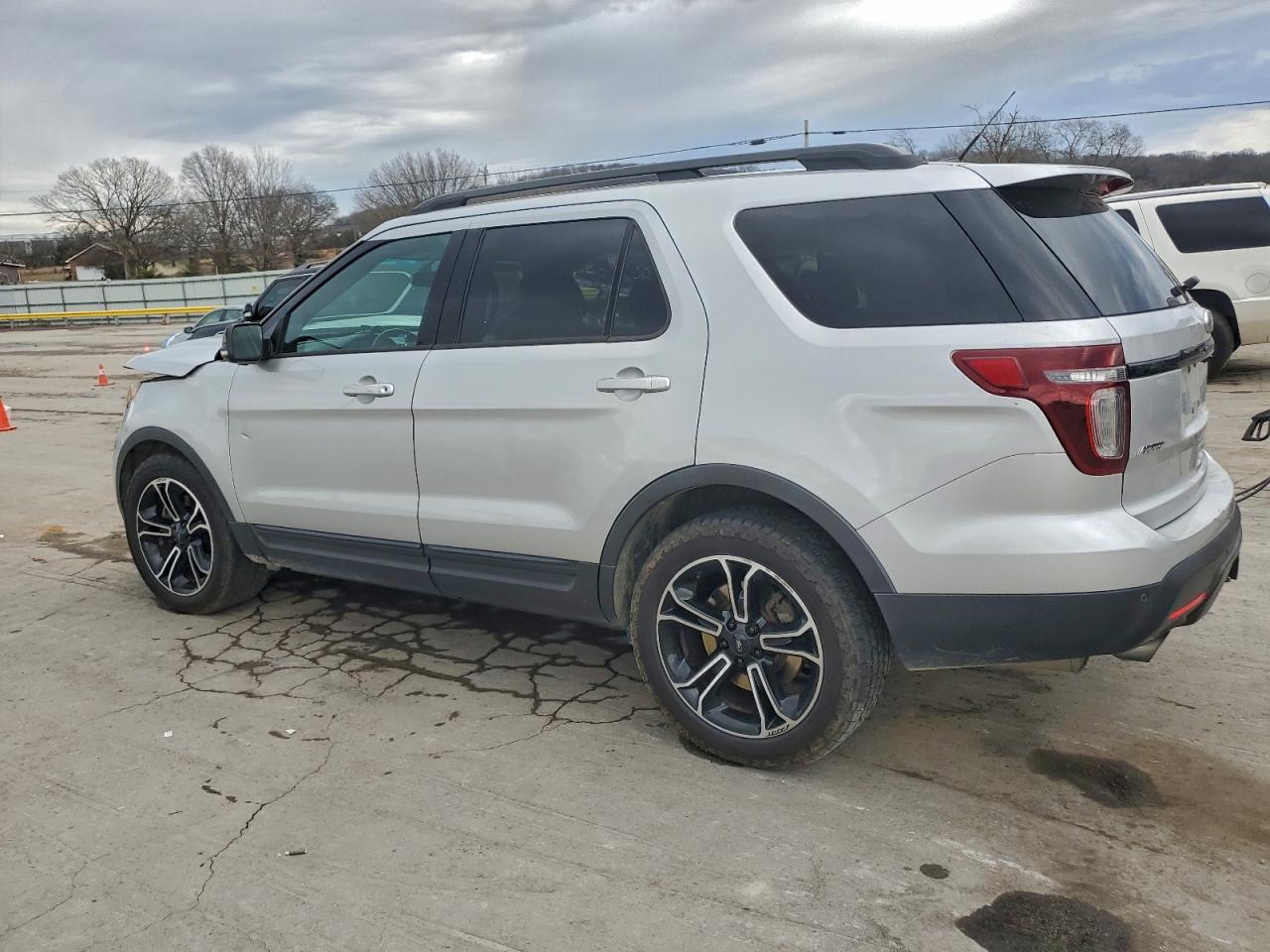 2015 FORD EXPLORER SPORT photo 3