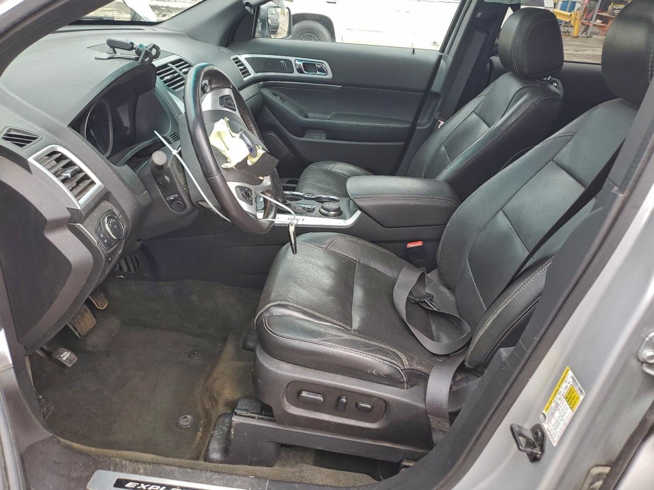 2015 FORD EXPLORER SPORT photo 13