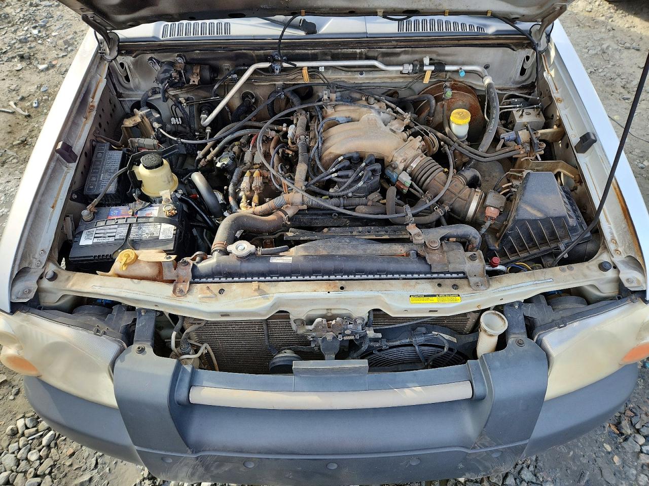 2001 NISSAN FRONTIER CREW CAB XE photo 21