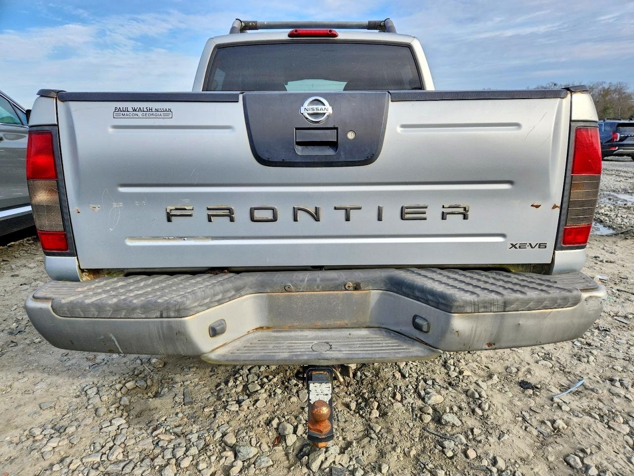 2001 NISSAN FRONTIER CREW CAB XE photo 11