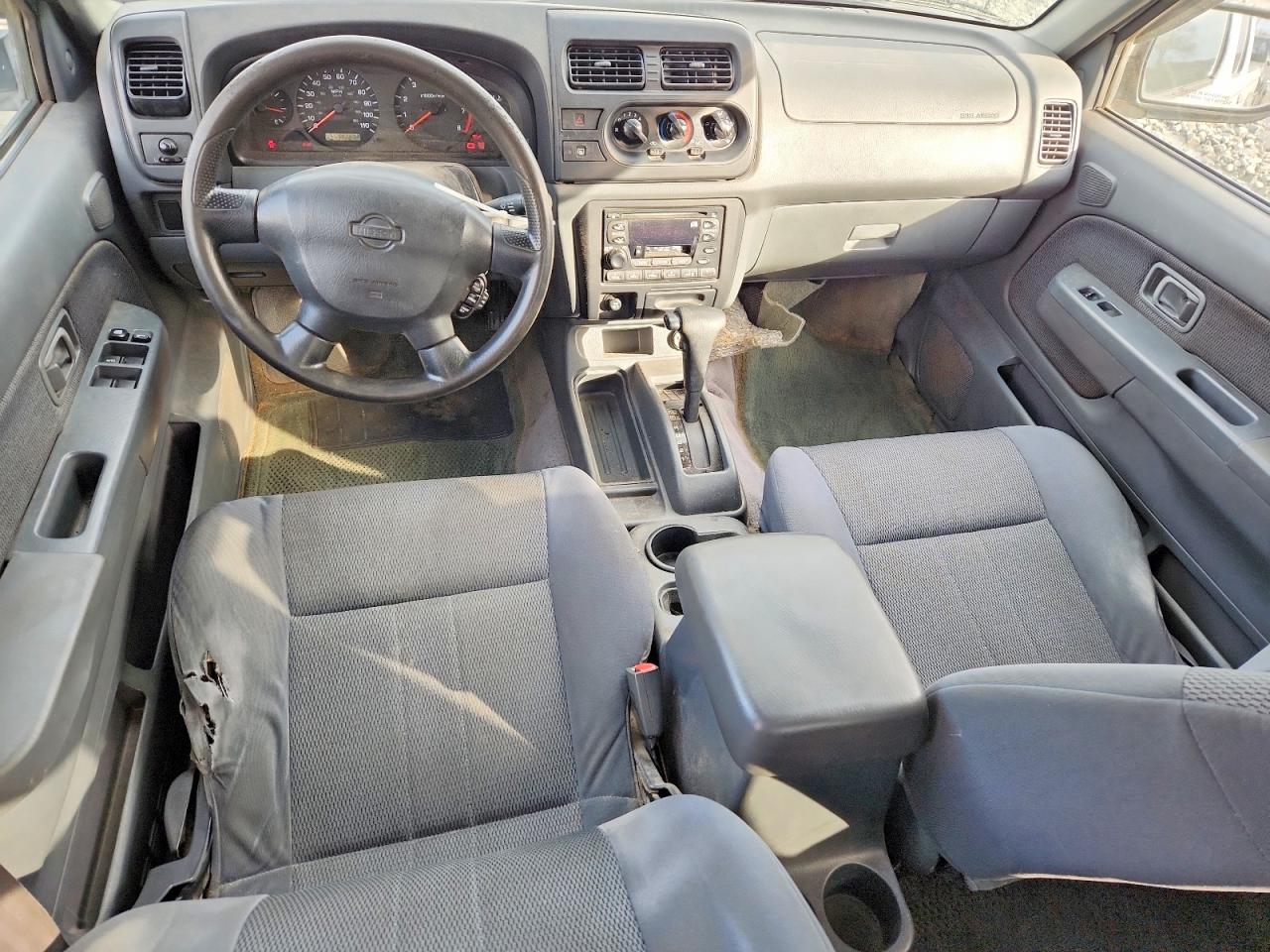 2001 NISSAN FRONTIER CREW CAB XE photo 15