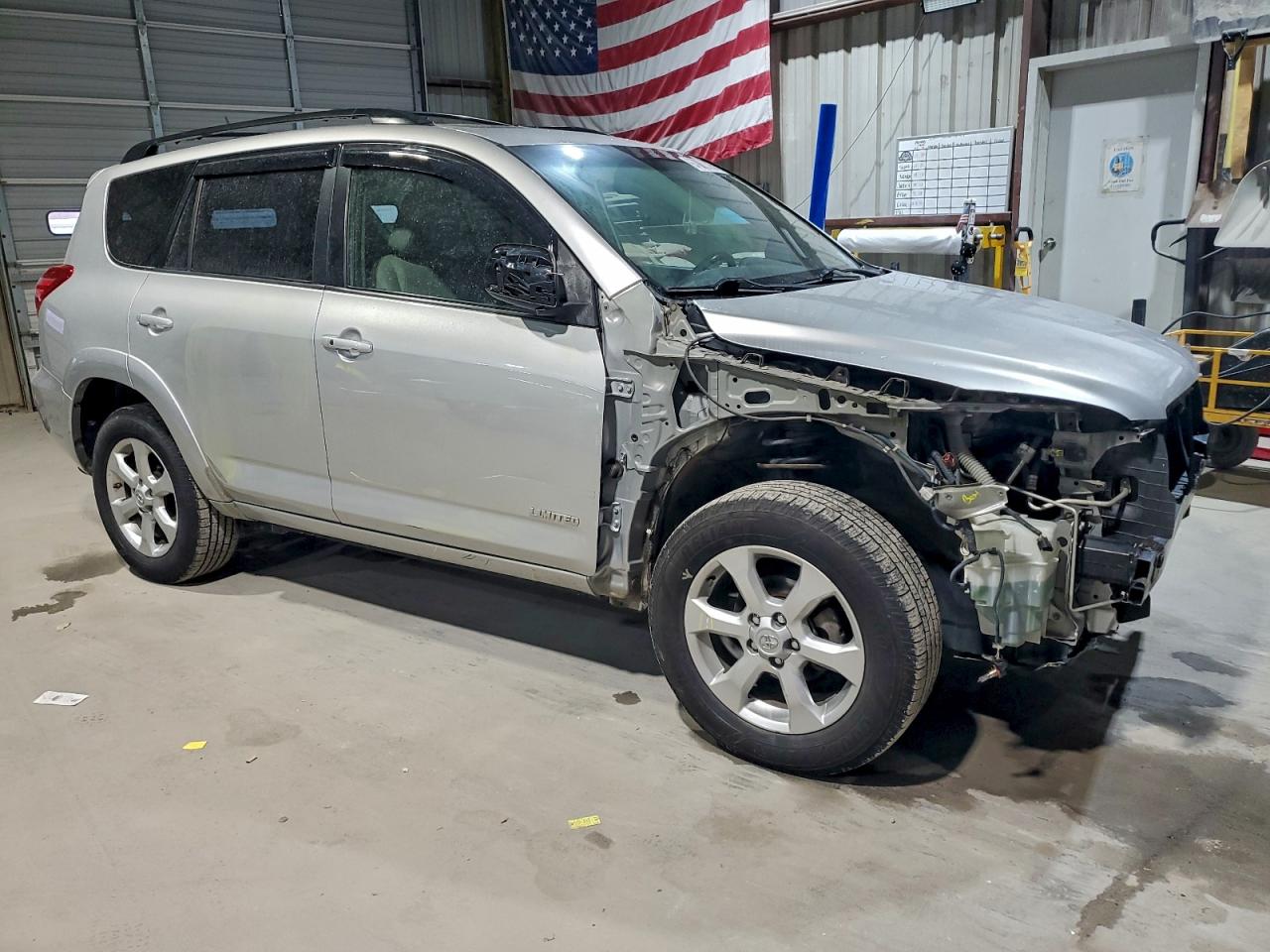 2010 TOYOTA RAV4 LIMITED photo 4