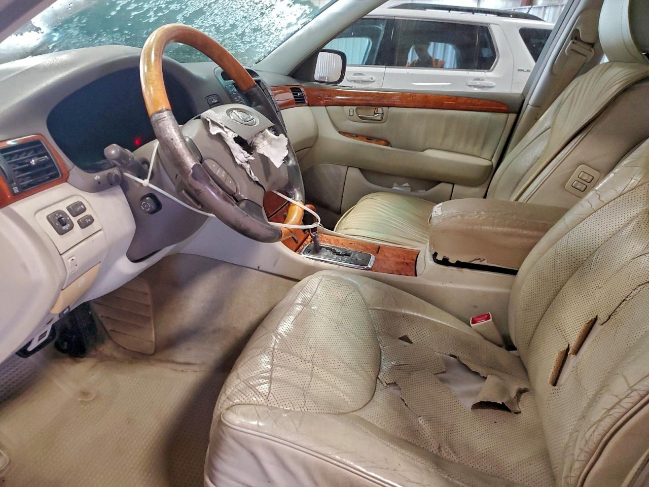 2003 LEXUS LS 430 photo 7