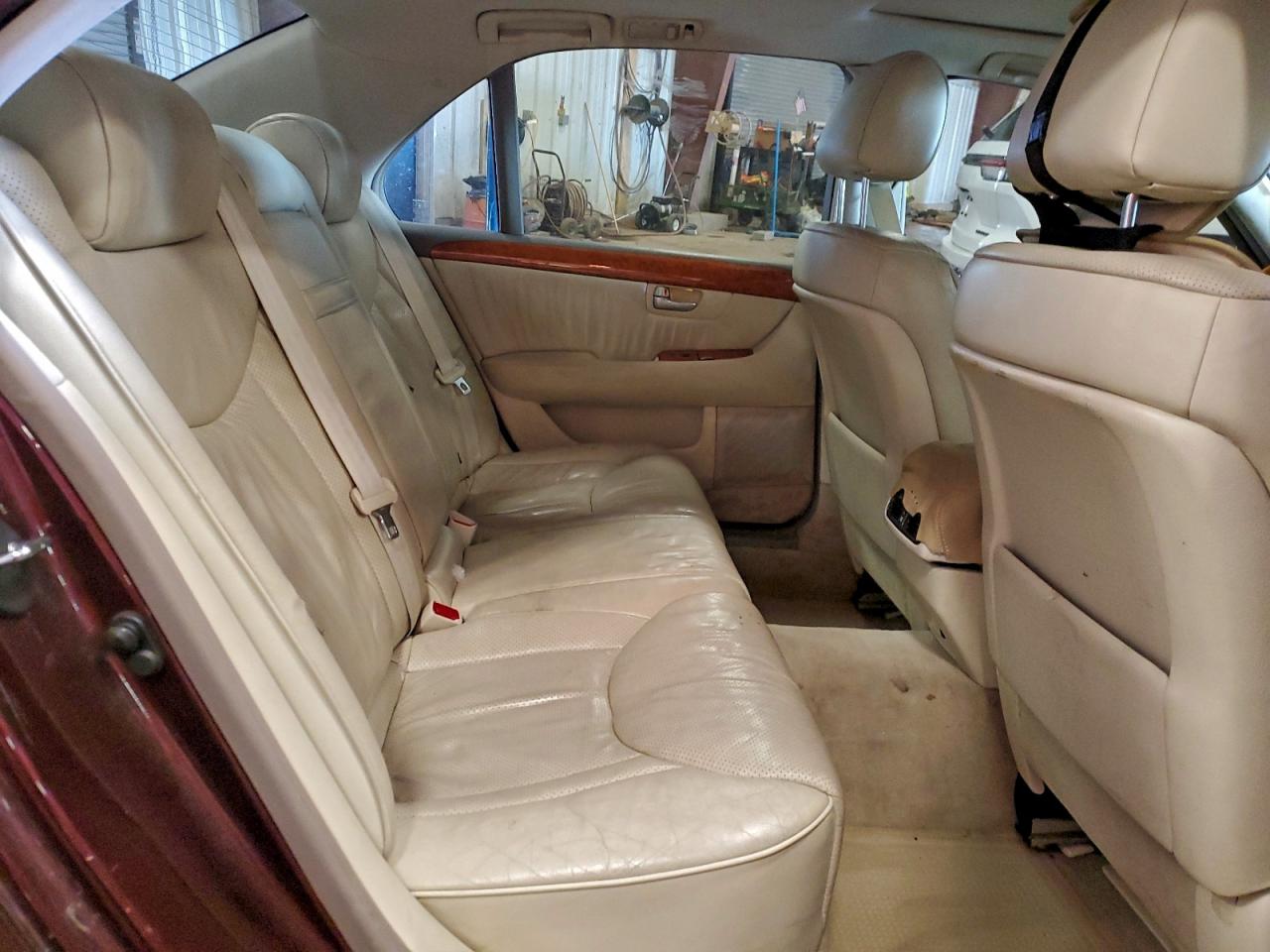2003 LEXUS LS 430 photo 10