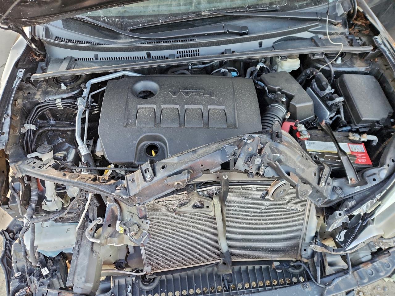 2015 TOYOTA COROLLA L photo 11