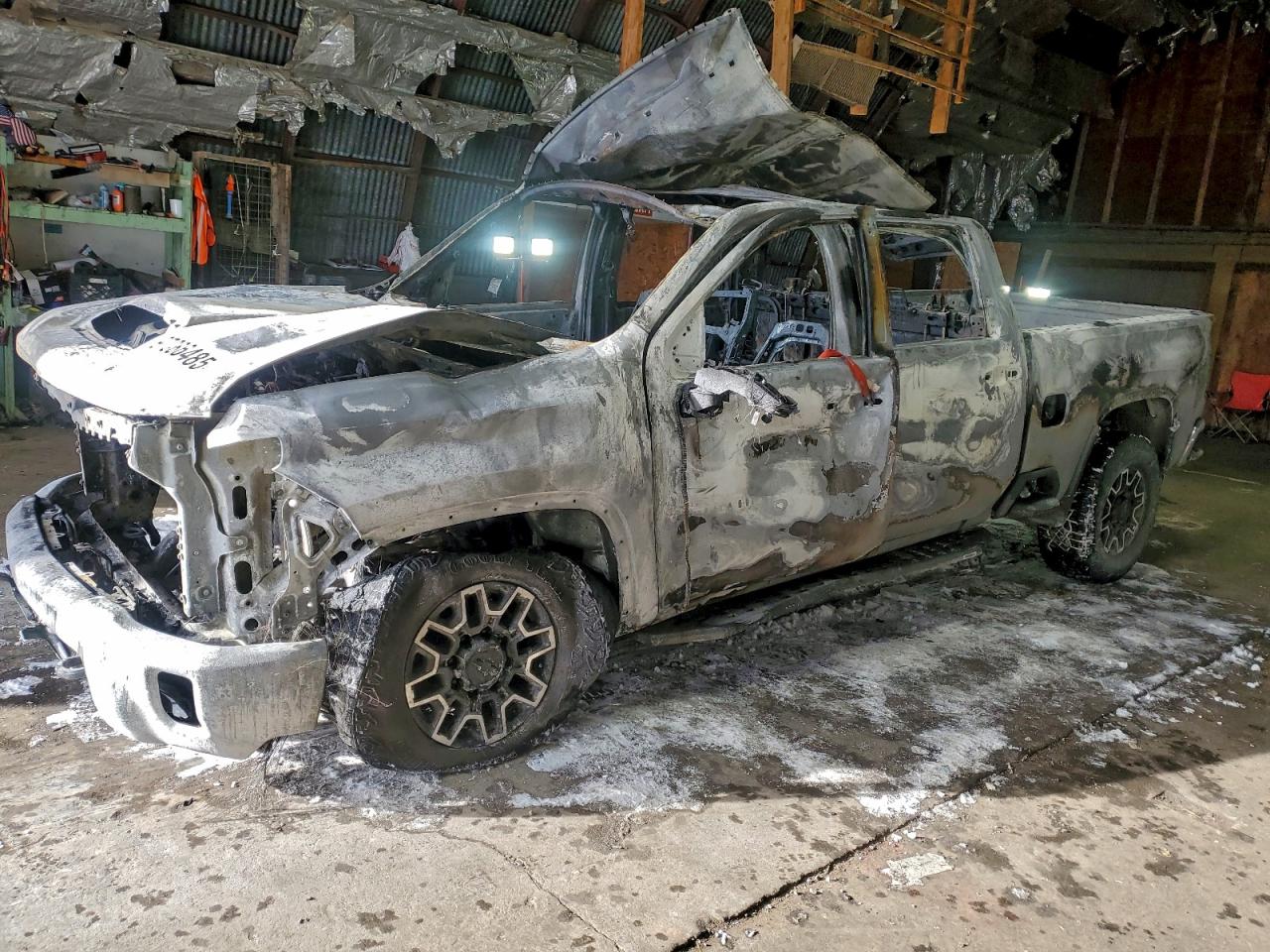 2024 CHEVROLET SILVERADO