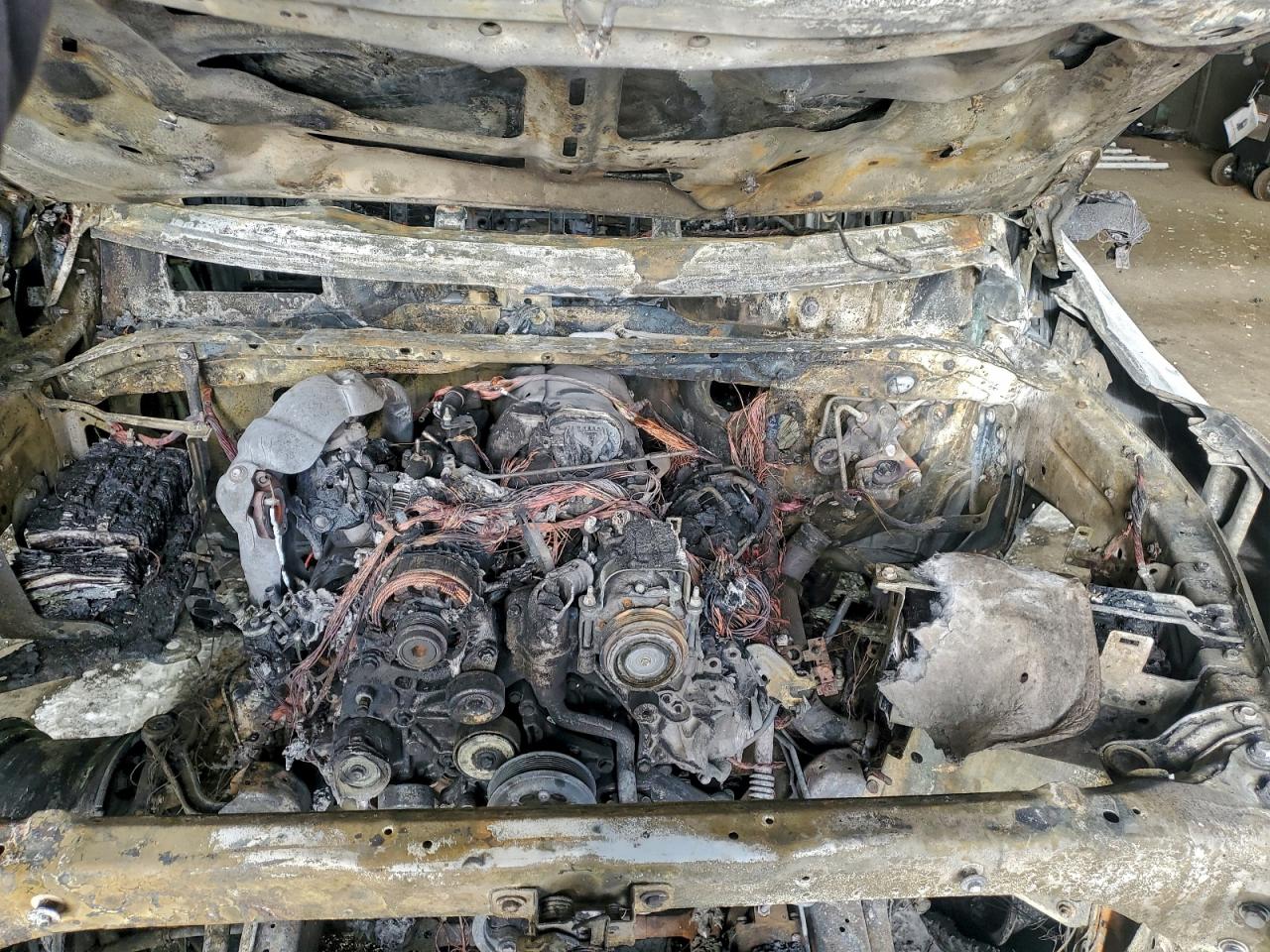 2024 CHEVROLET SILVERADO K3500 LT photo 31
