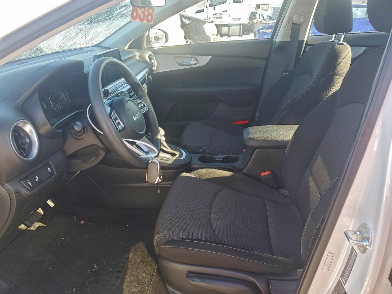 2024 KIA FORTE LX photo 7
