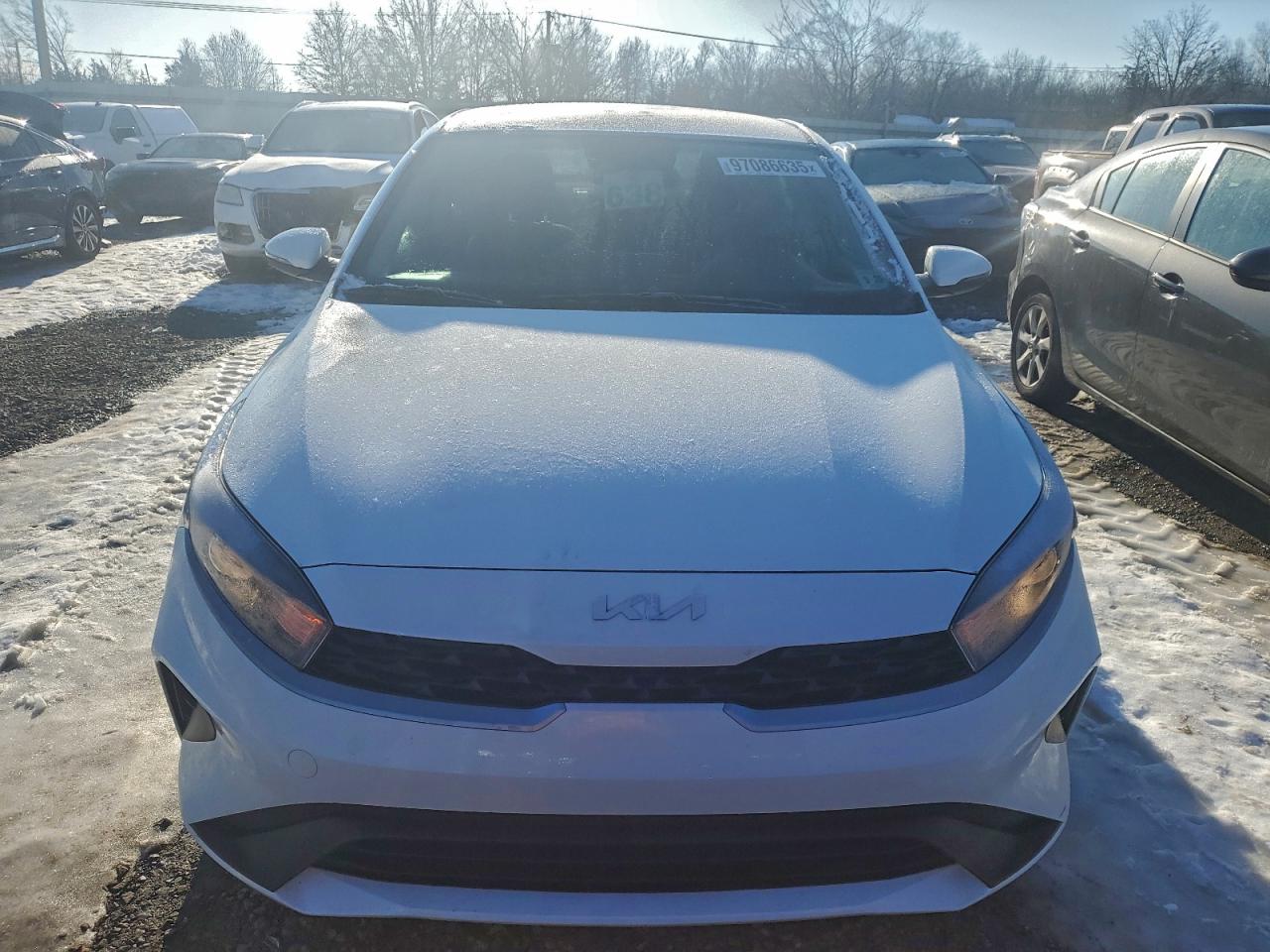 2024 KIA FORTE LX photo 5