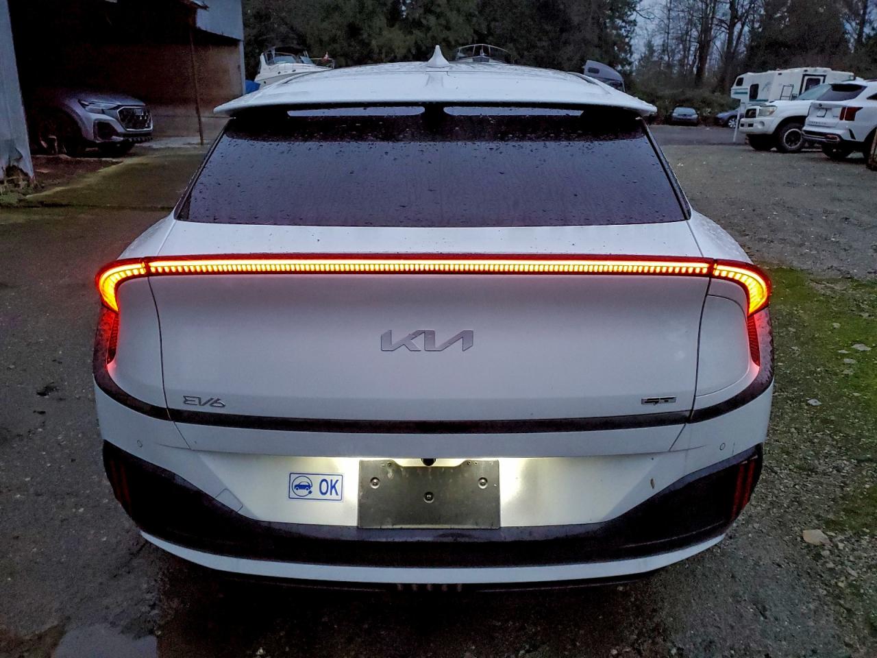 2024 KIA EV6 GT photo 11