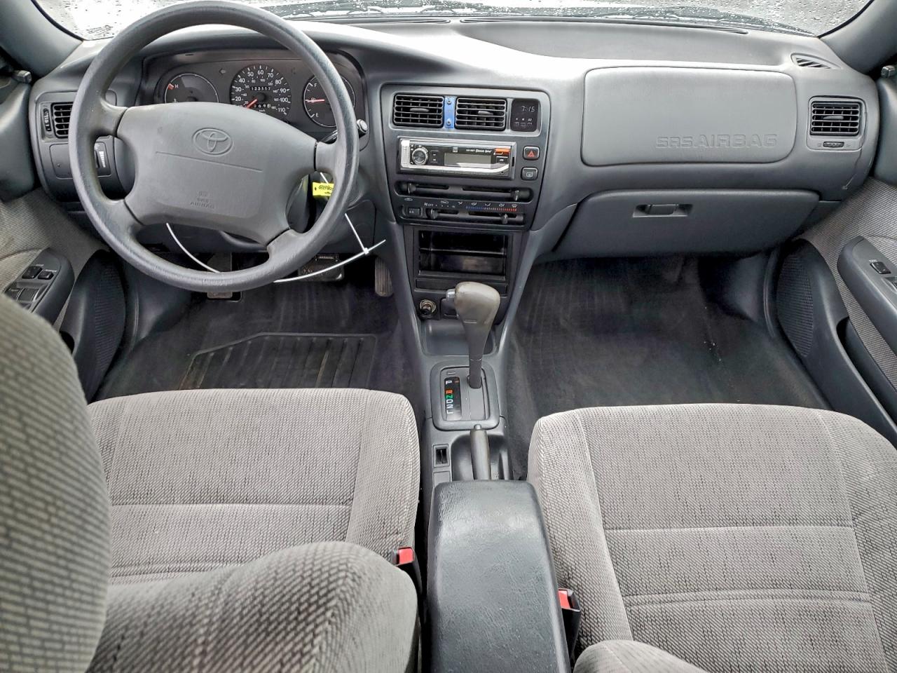 1995 TOYOTA COROLLA LE photo 15