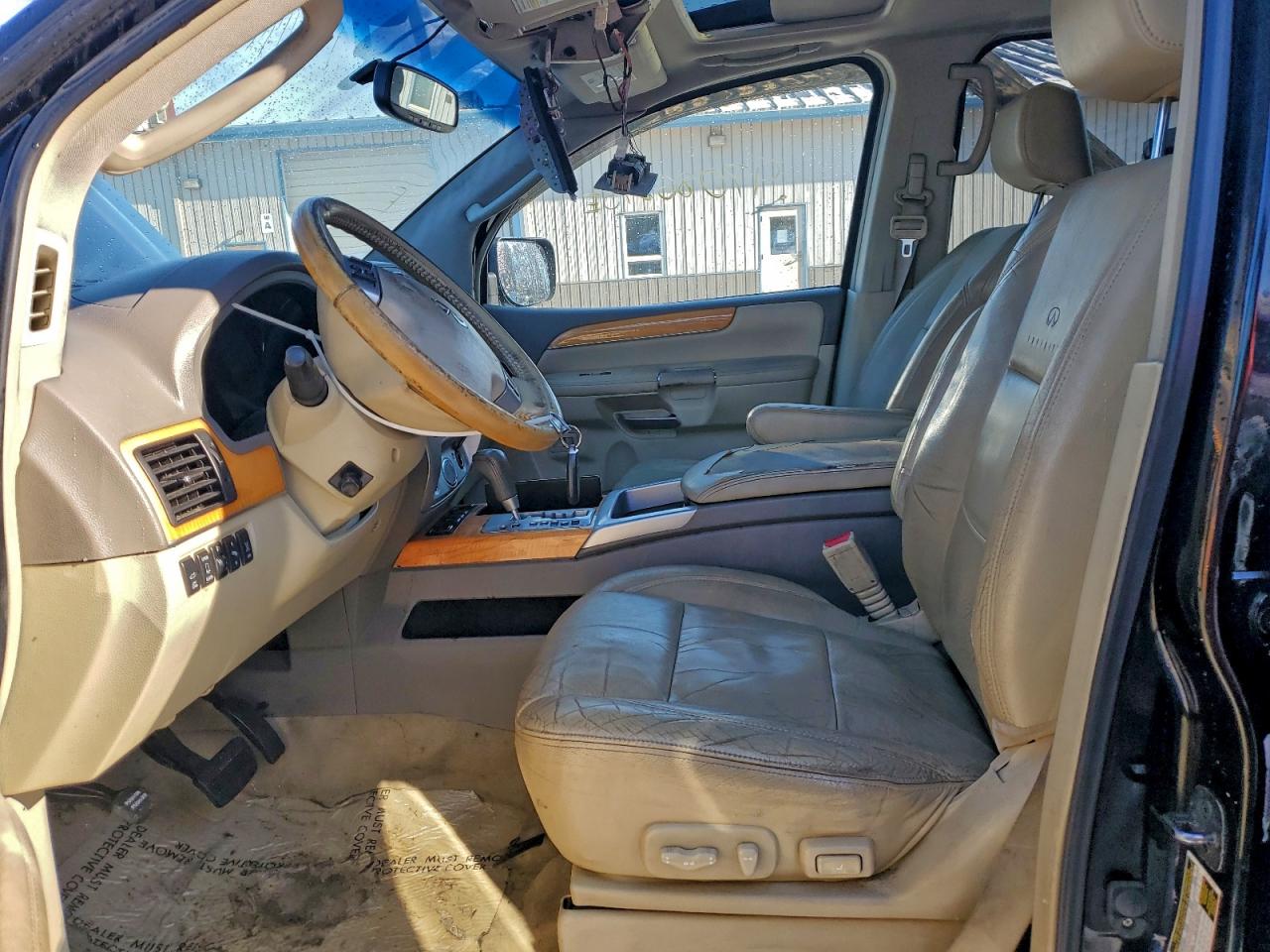 2008 INFINITI QX56 photo 19