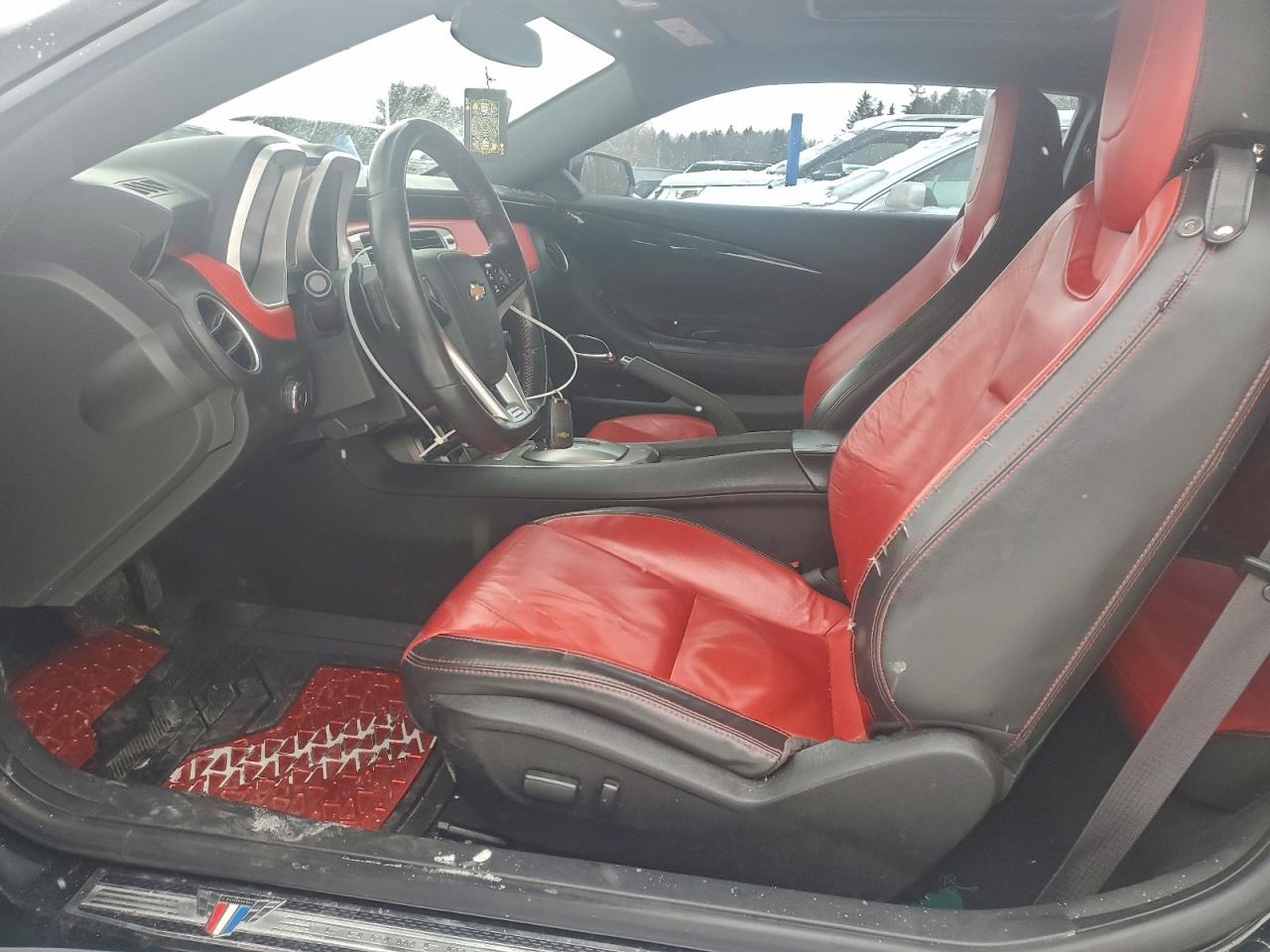 2015 CHEVROLET CAMARO LT photo 19