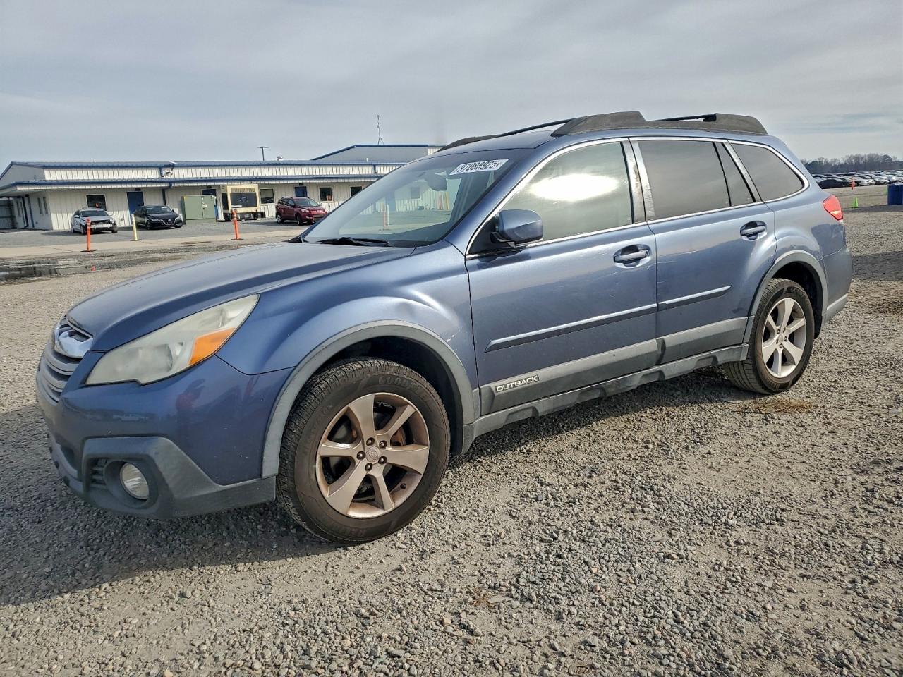 2014 SUBARU OUTBACK