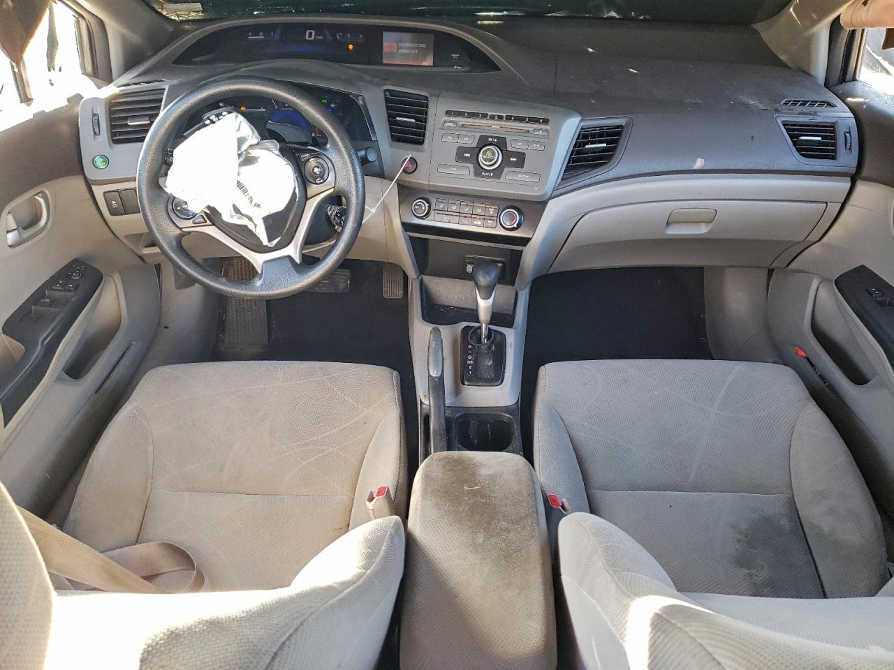 2012 HONDA CIVIC LX photo 8
