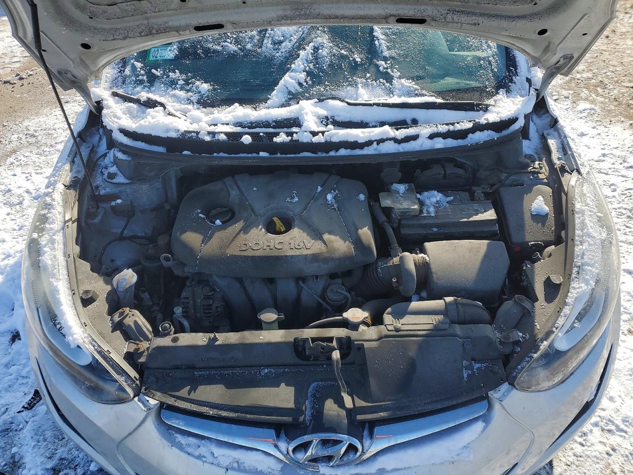 2016 HYUNDAI ELANTRA SE photo 11