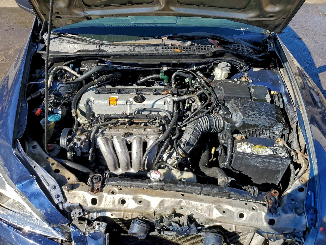 2004 HONDA ACCORD LX photo 31