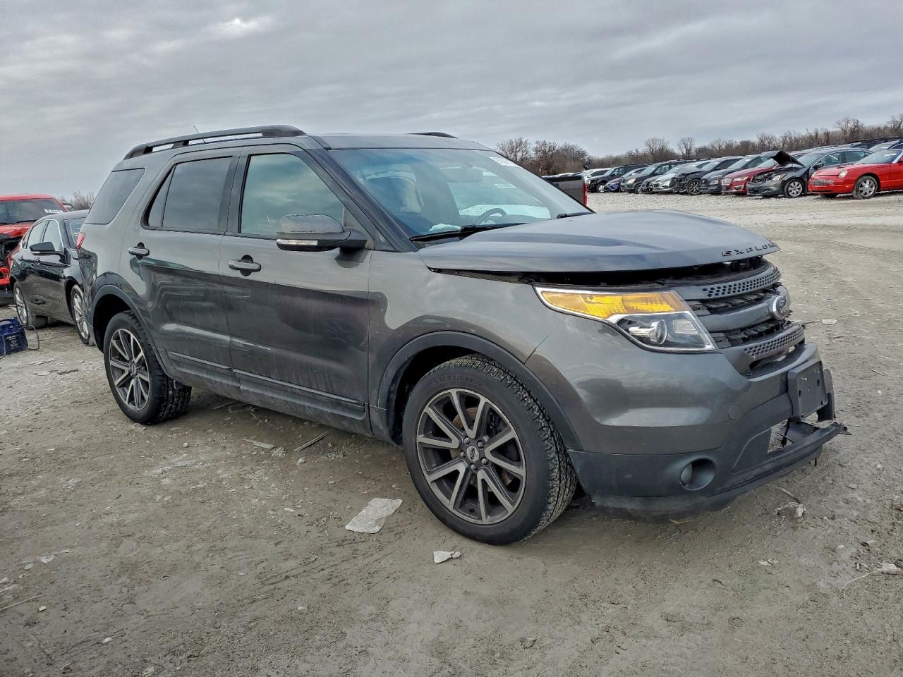 2015 FORD EXPLORER XLT photo 10