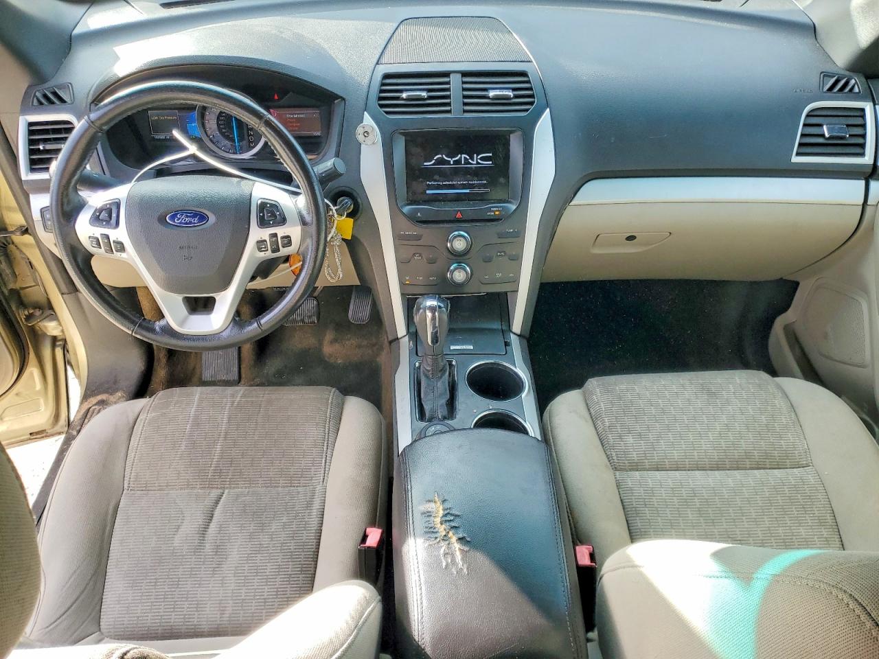 2013 FORD EXPLORER XLT photo 8