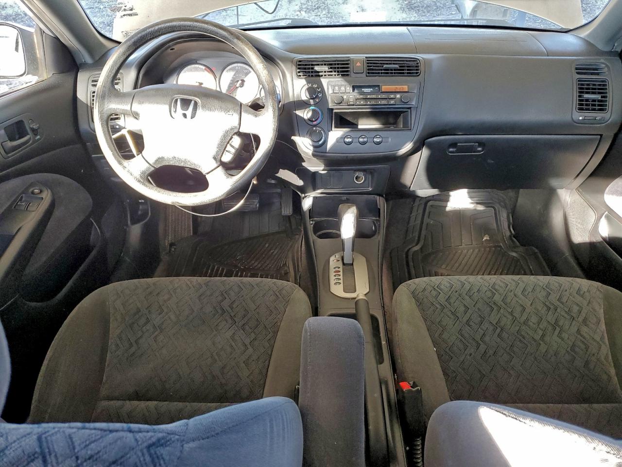 2002 HONDA CIVIC LX photo 8