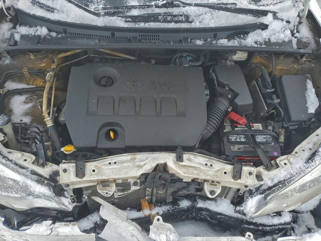 2014 TOYOTA COROLLA ECO photo 11