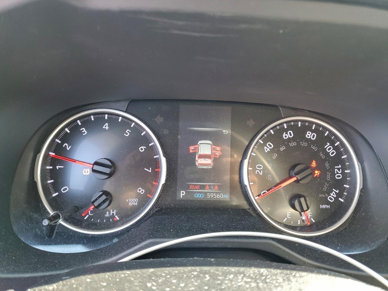 2022 TOYOTA RAV4 LE photo 9
