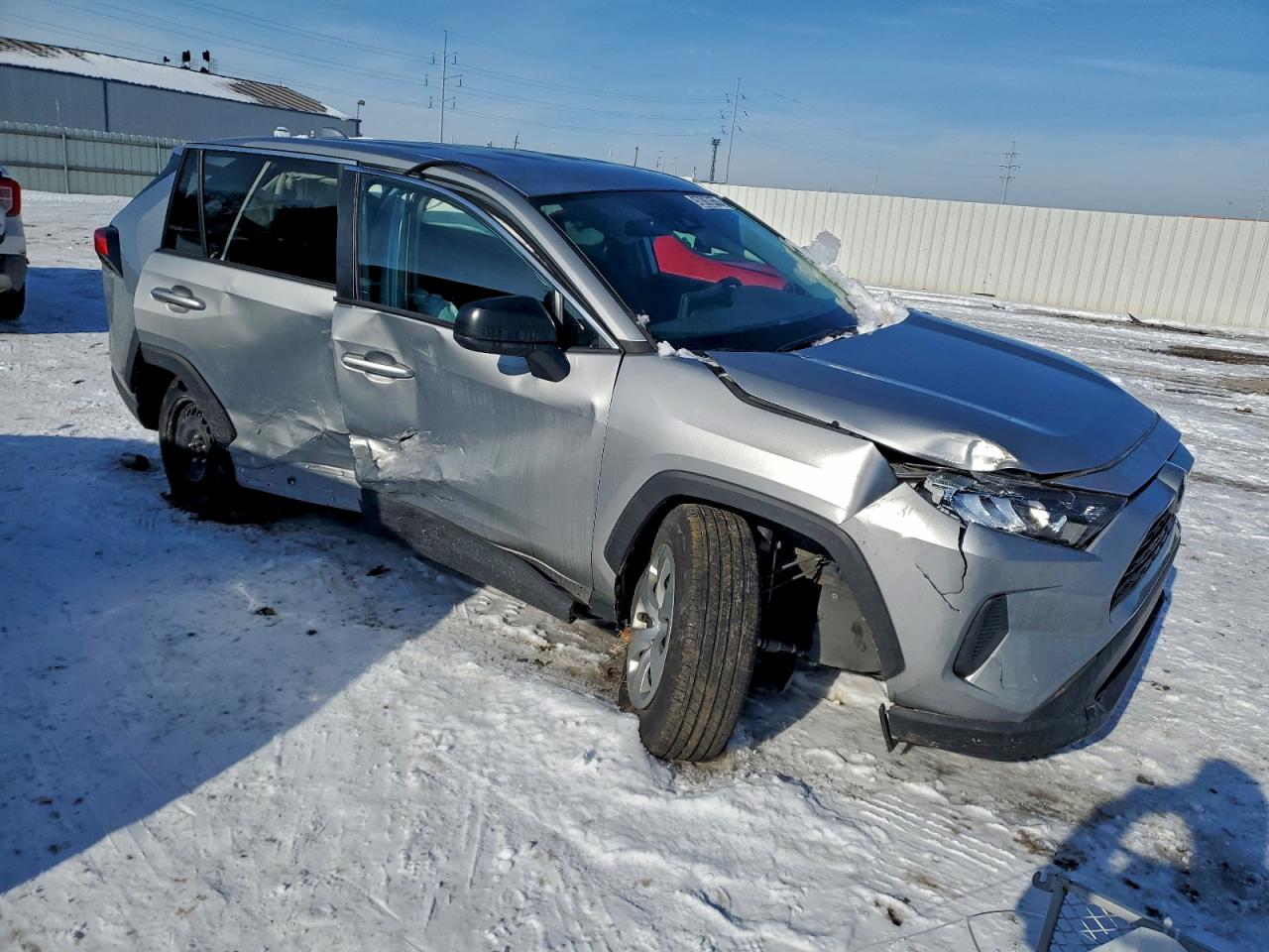 2022 TOYOTA RAV4 LE photo 4