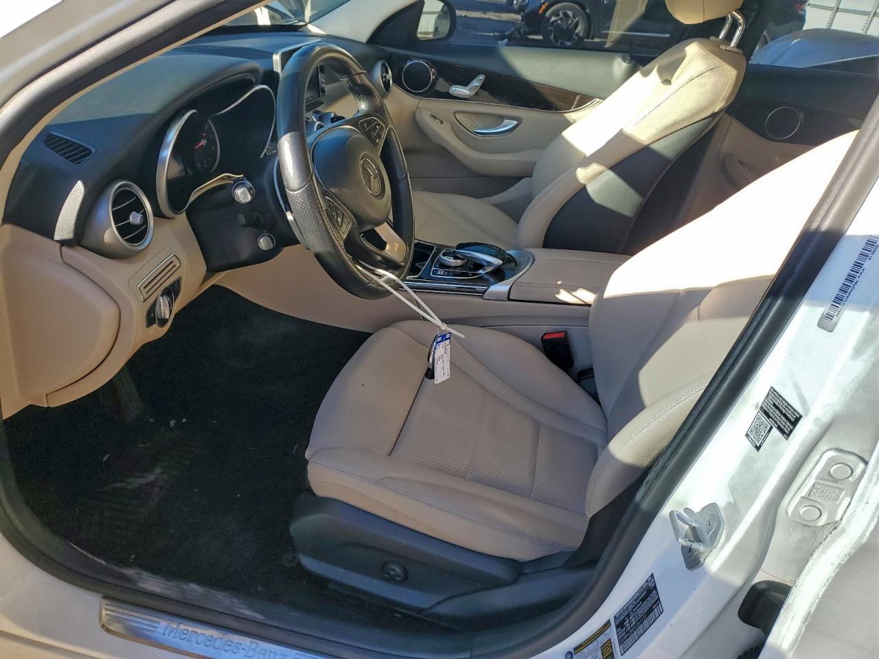 2015 MERCEDES-BENZ C 300 photo 7