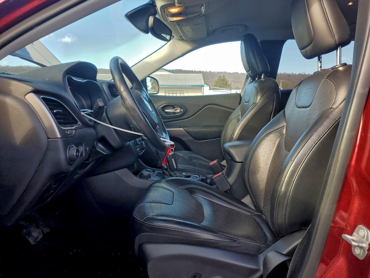 2019 JEEP CHEROKEE LIMITED photo 7
