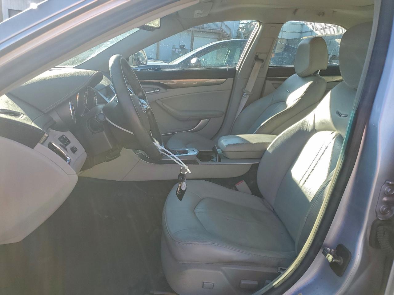 2009 CADILLAC CTS photo 13