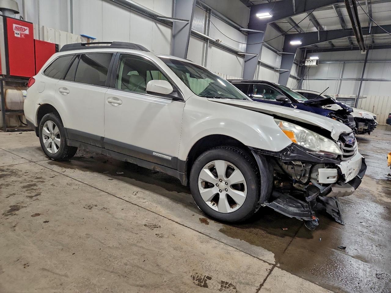 2010 SUBARU OUTBACK 2.5I PREMIUM photo 7
