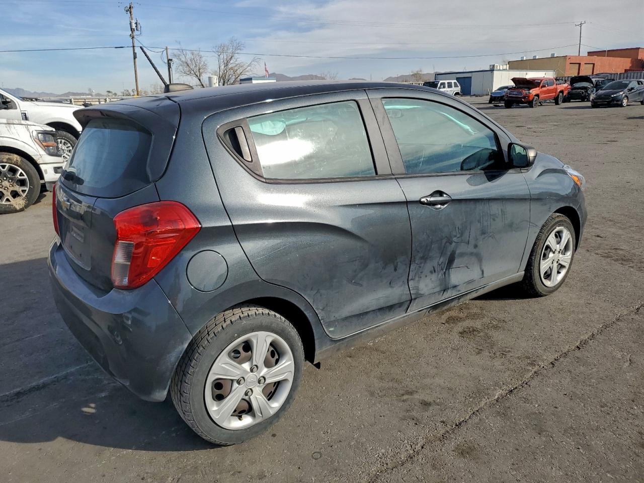 2019 CHEVROLET SPARK LS photo 5