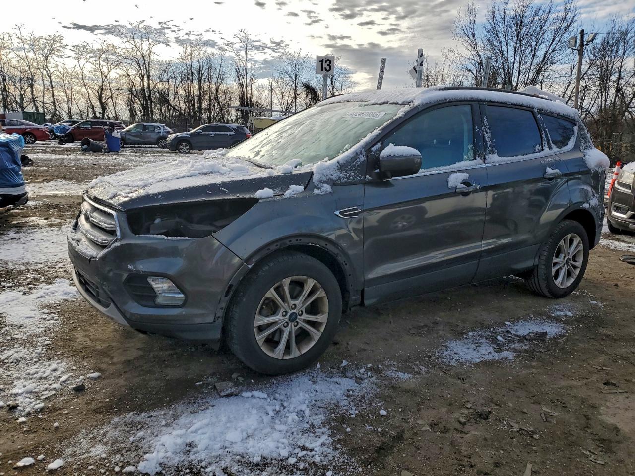 2018 FORD ESCAPE SE photo 2