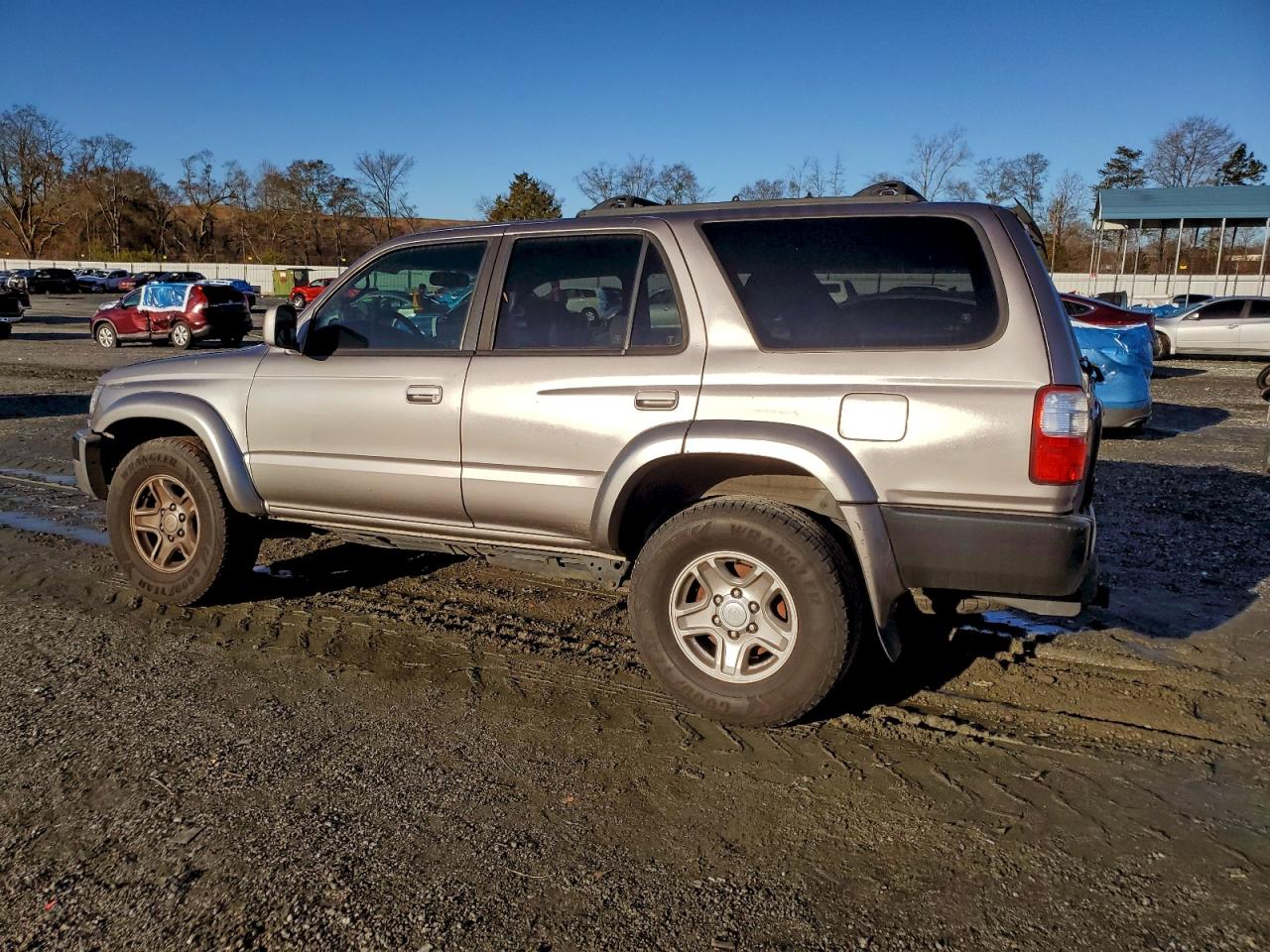 2002 TOYOTA 4RUNNER SR5 photo 3
