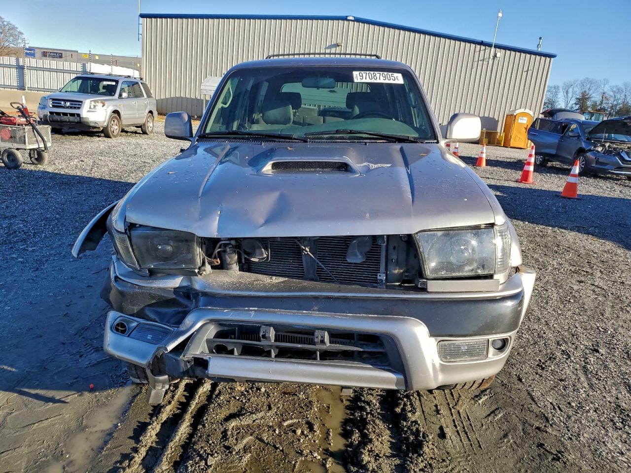 2002 TOYOTA 4RUNNER SR5 photo 9