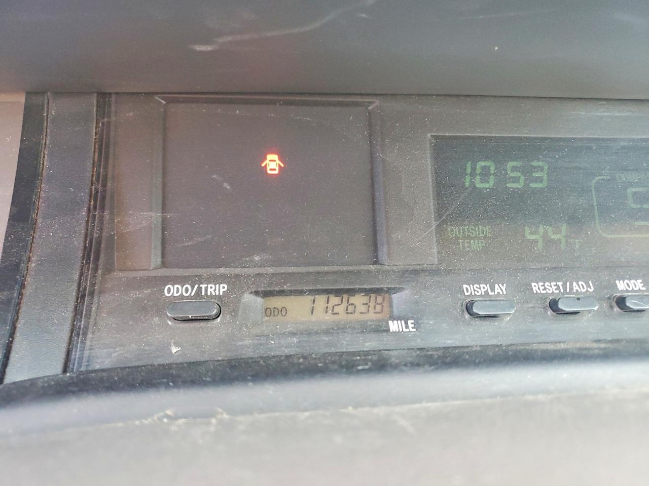 2004 TOYOTA AVALON XL photo 25