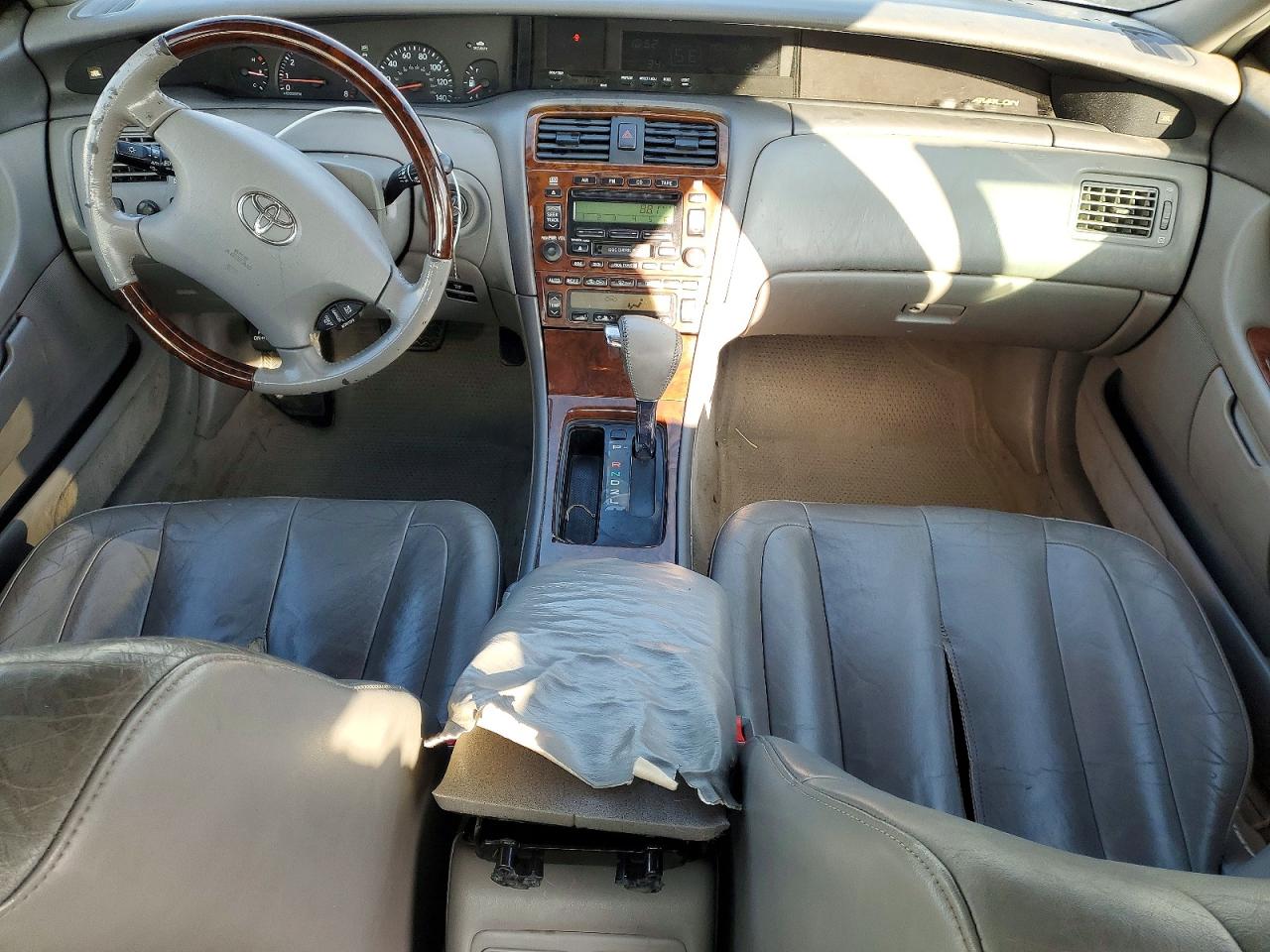 2004 TOYOTA AVALON XL photo 22