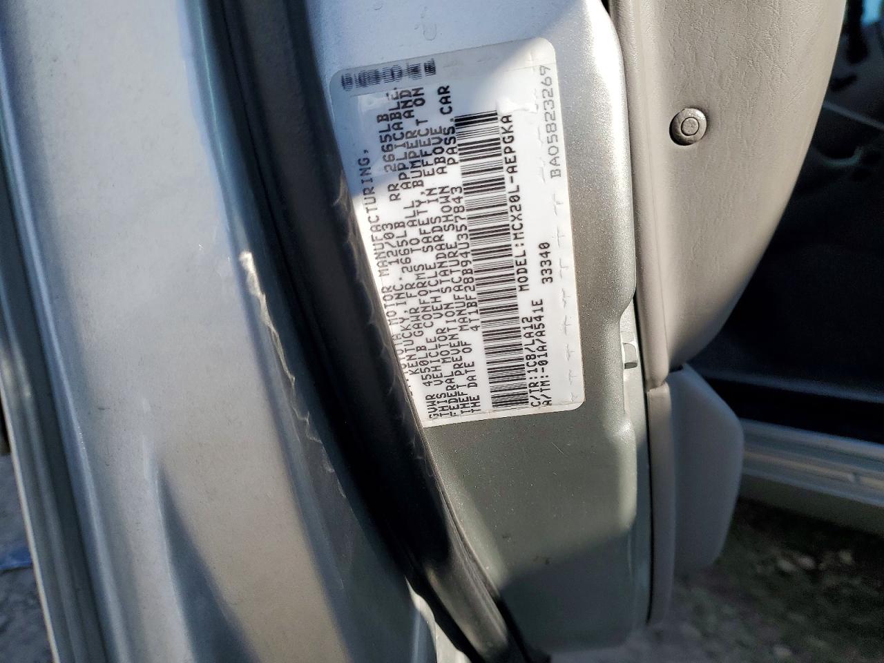 2004 TOYOTA AVALON XL photo 34