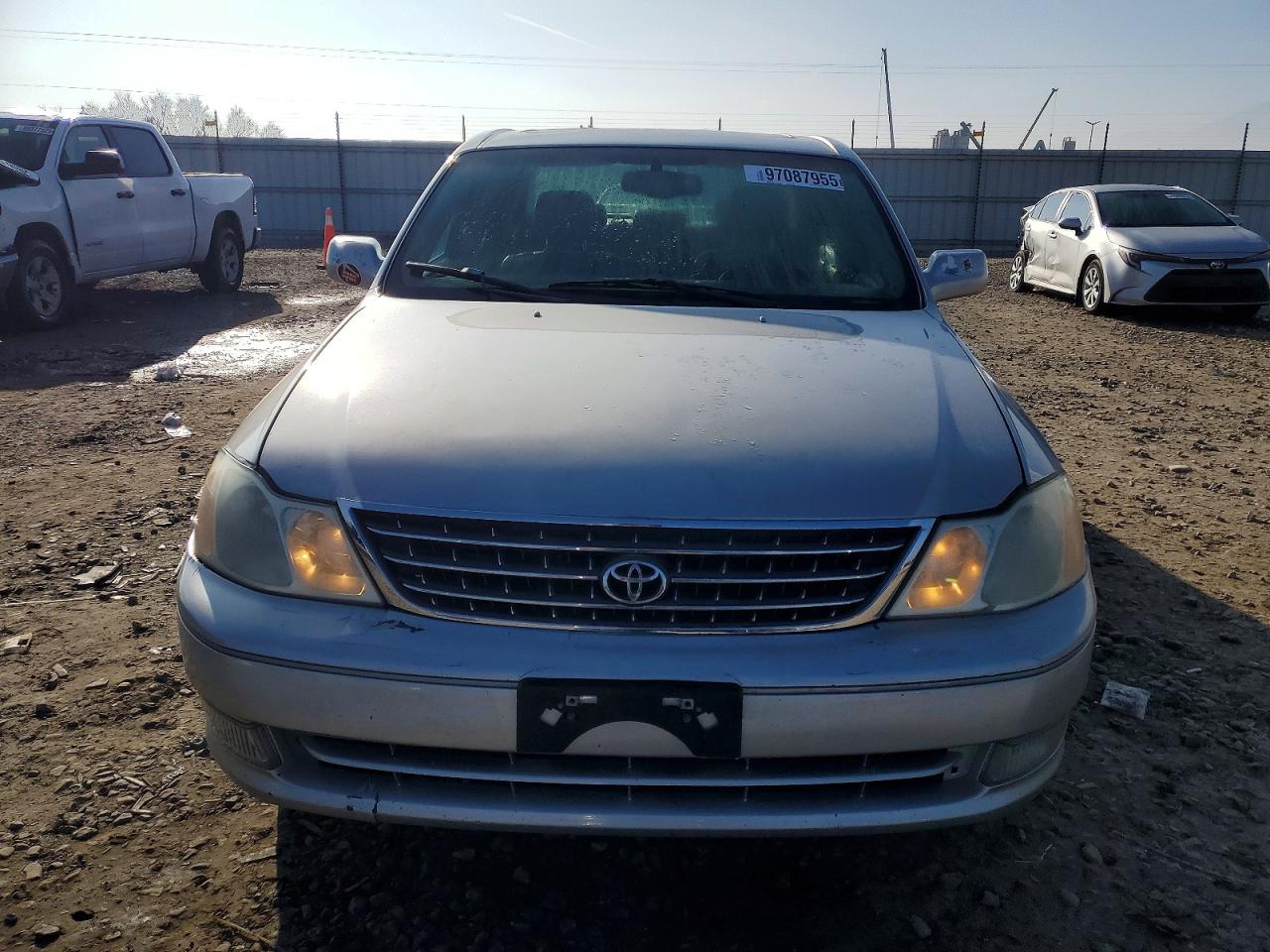 2004 TOYOTA AVALON XL photo 13