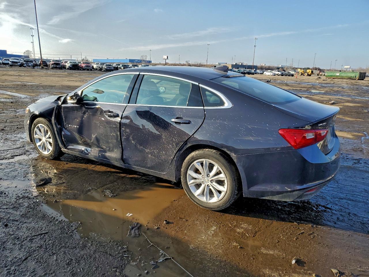 2025 CHEVROLET MALIBU LT photo 2