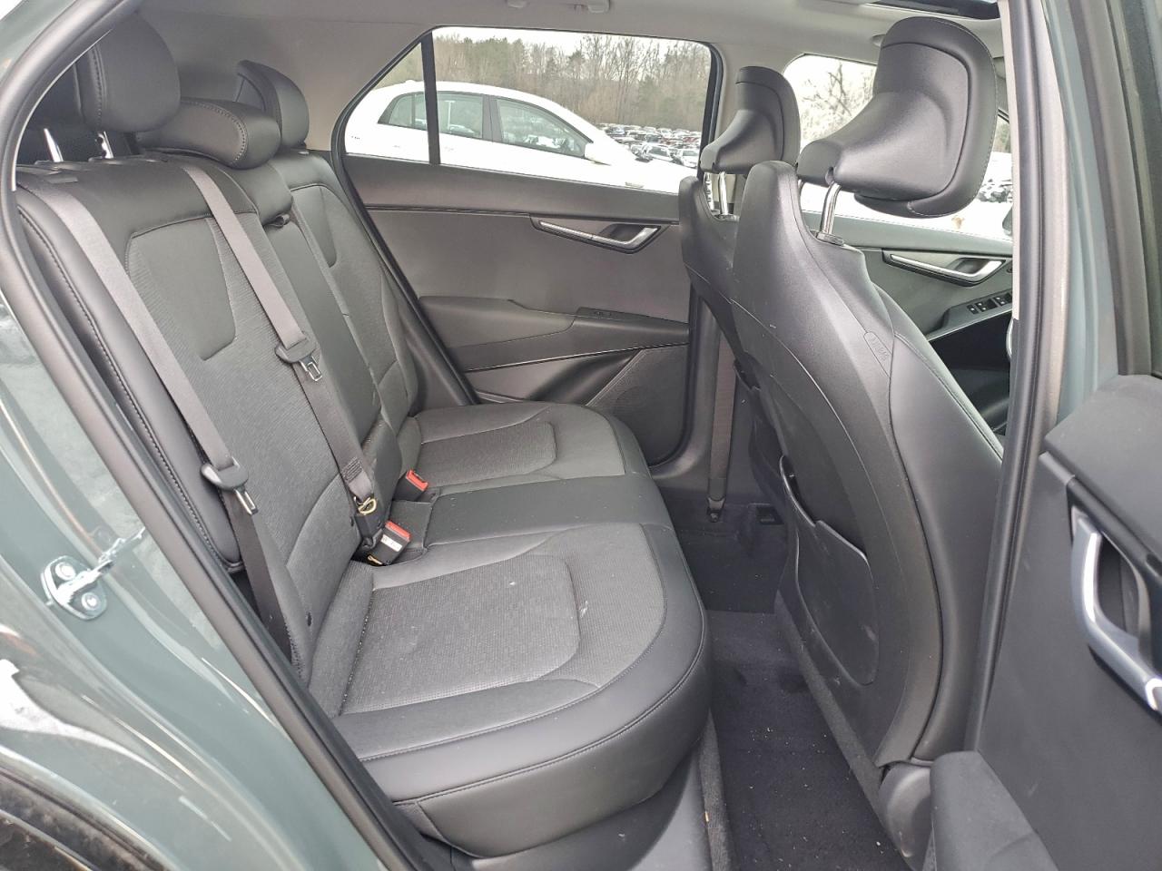 2024 KIA NIRO SX TOURING photo 19