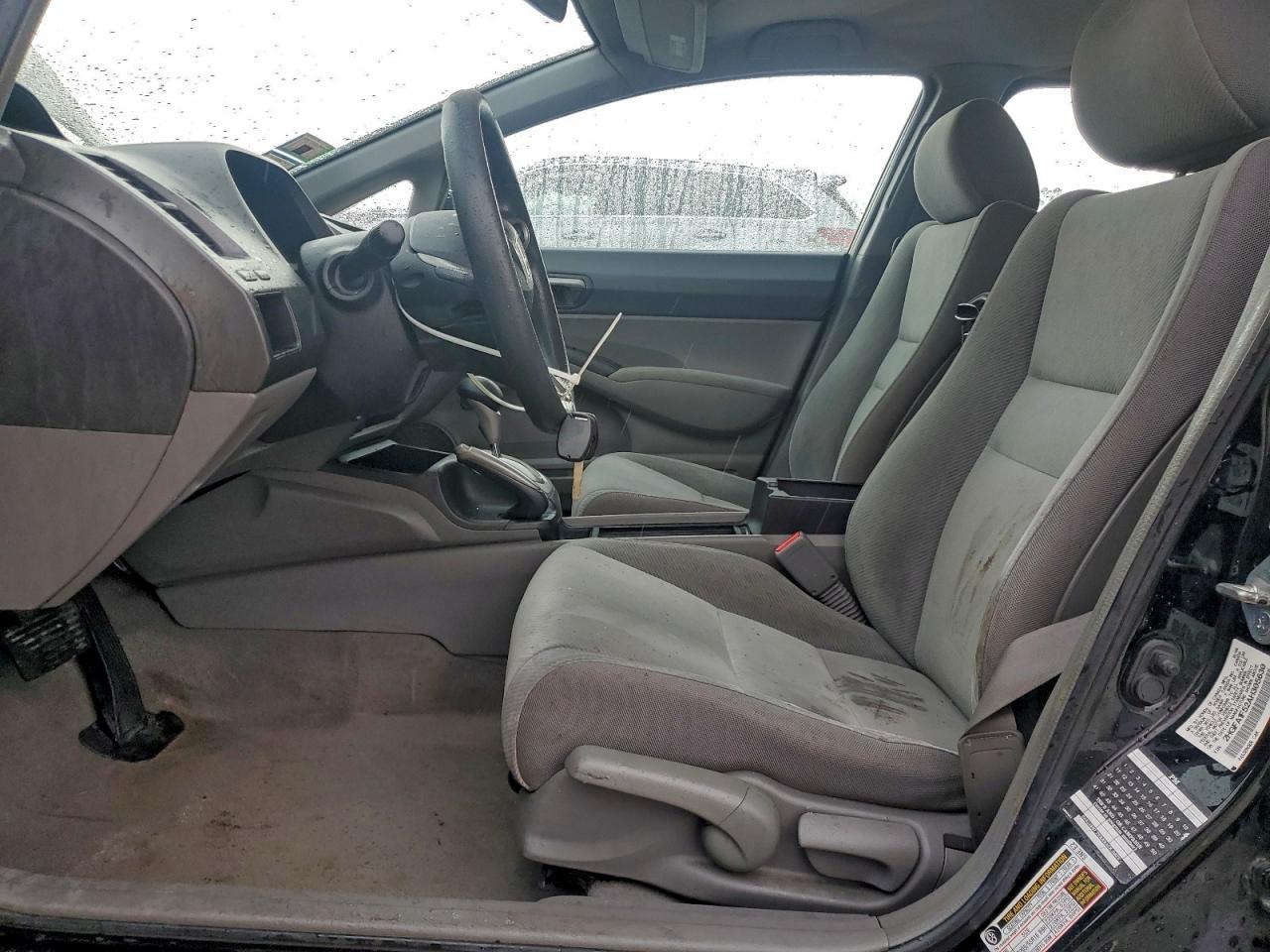 2010 HONDA CIVIC LX photo 19