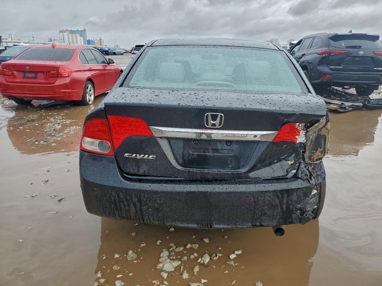 2010 HONDA CIVIC LX photo 16