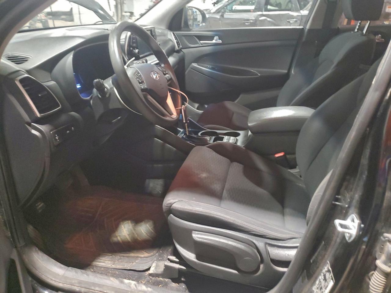 2020 HYUNDAI TUCSON SE photo 7