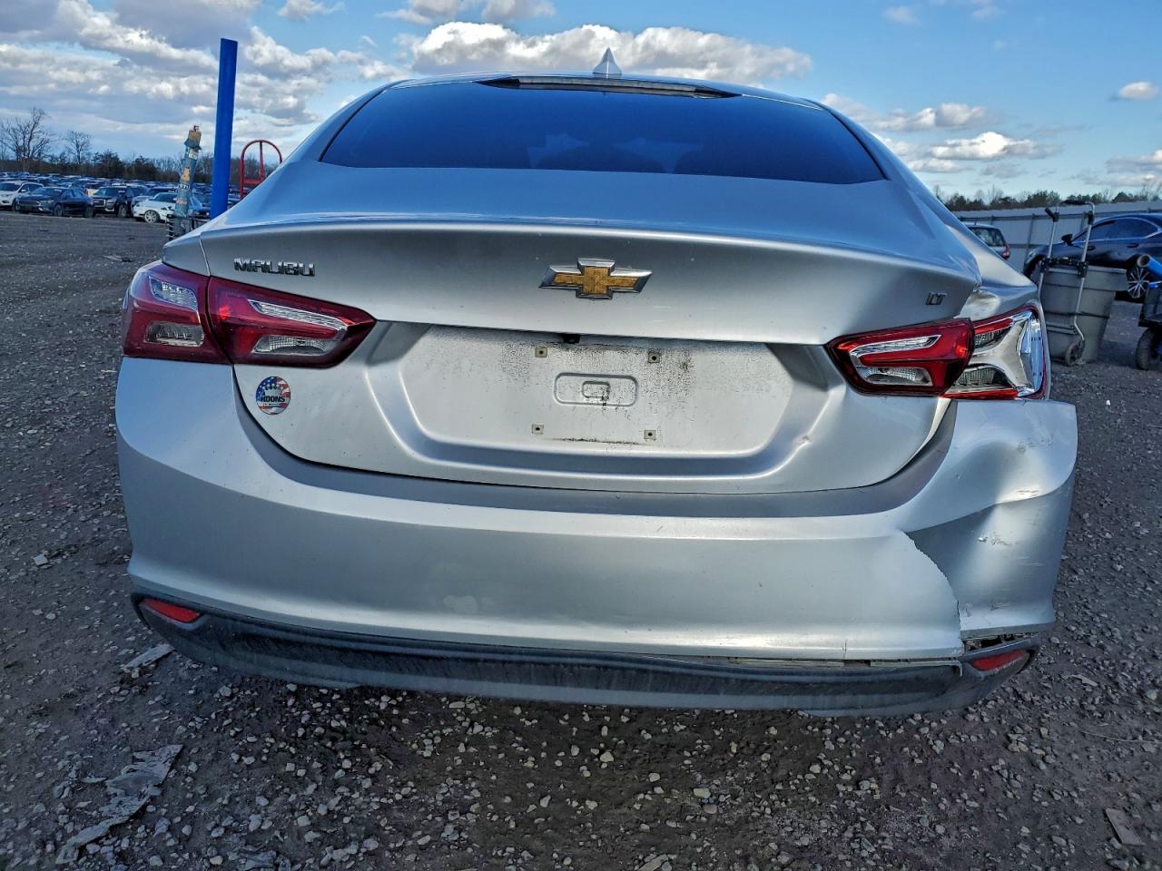 2020 CHEVROLET MALIBU LT photo 11