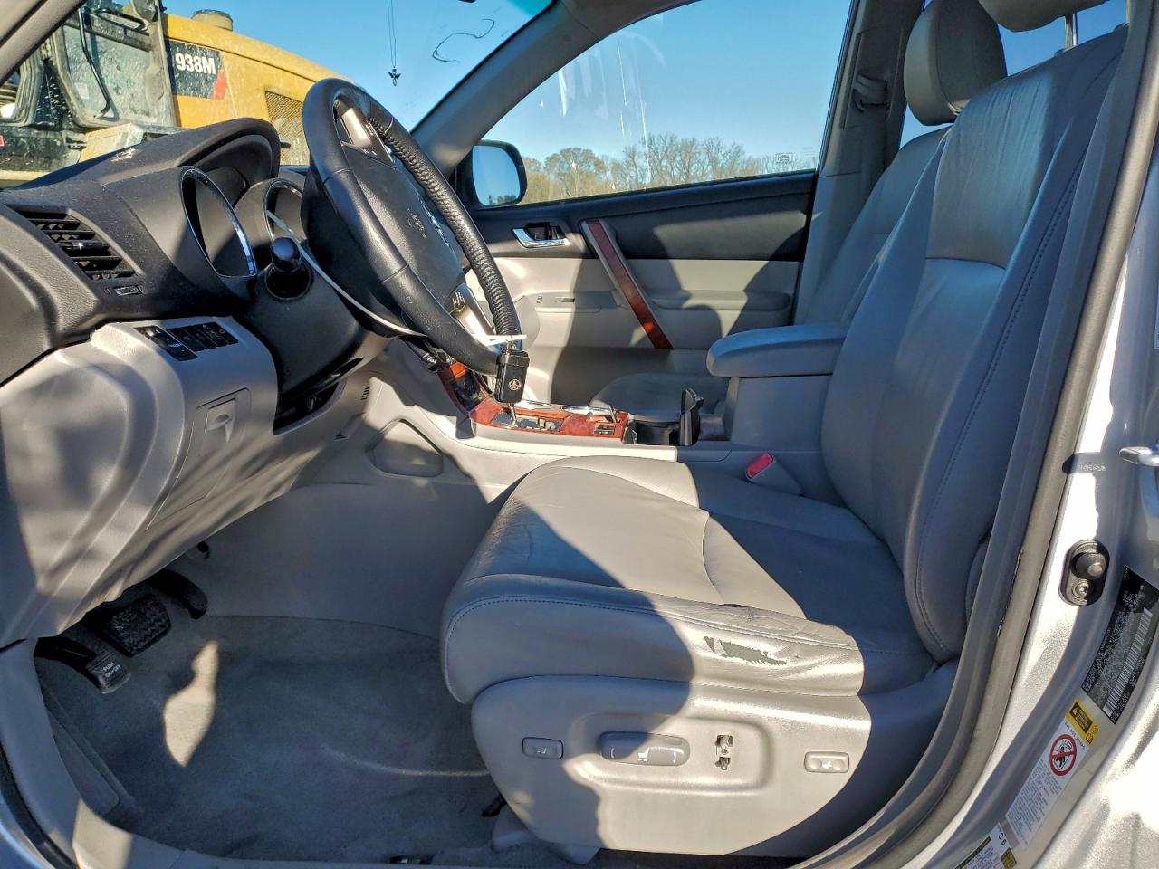 2009 TOYOTA HIGHLANDER LIMITED photo 7