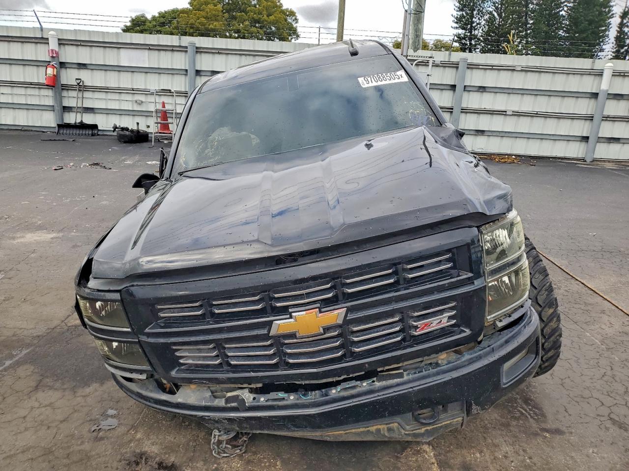 2015 CHEVROLET SILVERADO K1500 LT photo 5