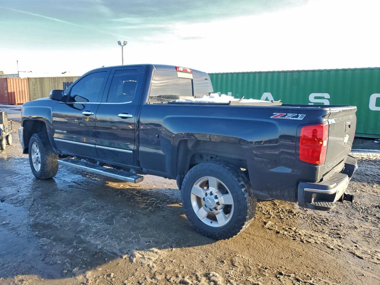 2016 CHEVROLET SILVERADO K2500 HEAVY DUTY LTZ photo 2