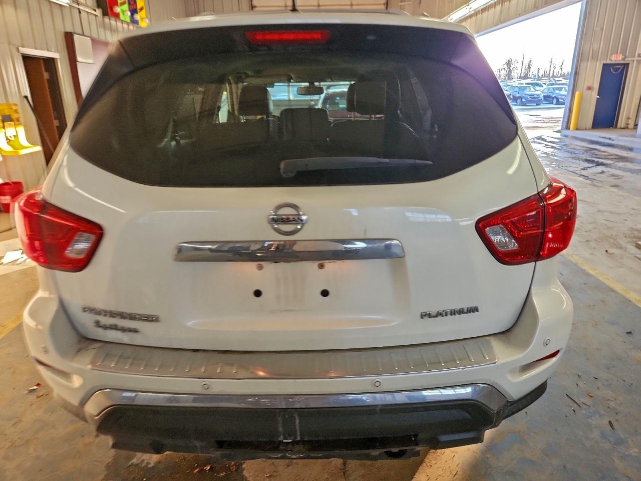 2017 NISSAN PATHFINDER S photo 6