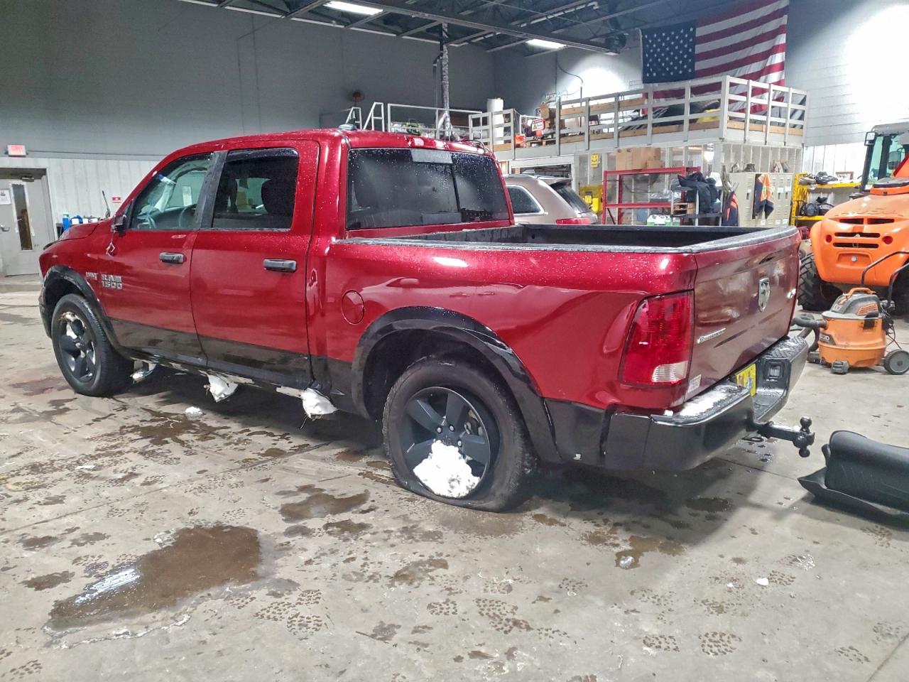 2014 RAM 1500 SLT photo 2